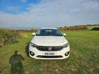 Used Fiat Tipo Lounge 120 HP (88 kW) 2017 White Hatchback