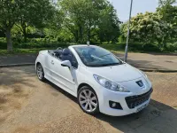 Begagnad Peugeot 207 Roland Garros 2012 Vit Cab