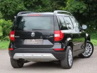 Used Skoda Yeti SE 110 HP (80 kW) 2016 Black SUV