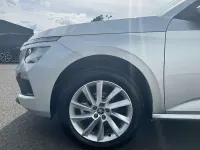 Usado Skoda Kamiq SE 94 HP (69 kW) 2025 Prateado SUV