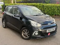 Gebraucht Hyundai i10 Premium 66 PS (48 kW) 2014 Schwarz Kleinwagen