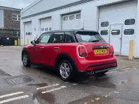 Used Mini Cooper Classic 134 HP (98 kW) 2023 Red Hatchback