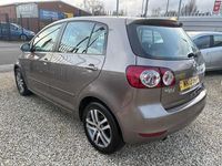 Used VW Golf VII SE 105 HP (77 kW) 2012 Bronze Hatchback