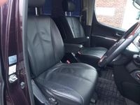 Używany Nissan Elgrand 2008 Purpurowy Minivan