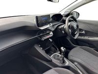 New Peugeot 208 Style 101 HP (74 kW) 2025 Nera black Hatchback