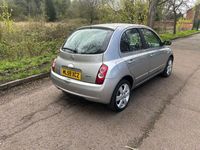 Usado Nissan Micra Tekna 2009 Prateado Citadino