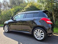 Usado Suzuki Swift SZ4 2014 Preto Citadino