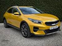 Used Kia XCeed 2022 Yellow SUV