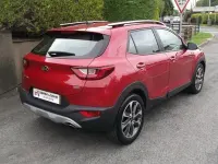Used Kia Stonic 108 HP (79 kW) 2018 Red SUV