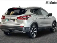 Used Nissan Qashqai Tekna 115 HP (84 kW) 2018 Silver SUV