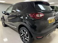 Used Renault Captur Dynamique 90 HP (66 kW) 2018 Black SUV