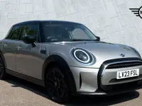 Used Mini Cooper Classic 134 HP (98 kW) 2023 Silver Hatchback