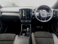 Used Volvo XC40 R-Design 163 HP (119 kW) 2022 Black SUV