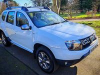 Used Dacia Duster Lauréate 110 HP (80 kW) 2016 White SUV