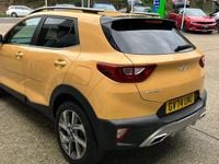 New Kia Stonic GT-Line S 98 HP (72 kW) 2025 Yellow SUV