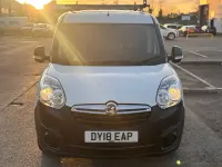 Used Vauxhall Combo drive 95 HP (69 kW) 2018 White Van