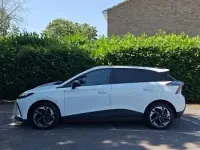 Used MG MG4 EV Trophy 149 kW (203 HP) 2023 White Hatchback