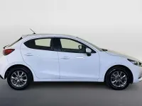 Used Mazda 2 75 HP (55 kW) 2022 White Hatchback
