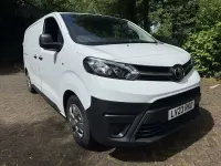 Used Toyota Proace Active 120 HP (88 kW) 2023 White MPV
