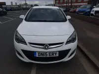 Used Vauxhall Astra SRi 2015 White Hatchback