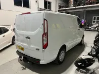 Used Ford Transit Custom 100 HP (73 kW) 2015 White Van