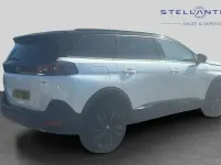 Used Peugeot 5008 Premium 129 HP (94 kW) 2022 White SUV