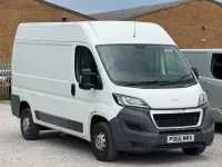 Usado Peugeot Boxer 130 HP (95 kW) 2016 Branco Van