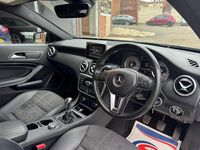 Used Mercedes A180 109 HP (80 kW) 2014 Black Hatchback