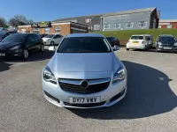 Second-hand Vauxhall Insignia SRi 136 CP (100 kW) 2017 Argintiu Hatchback