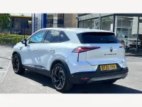 Używany Renault Symbioz Iconic Esprit Alpine 143 KM (105 kW) 2025 Biały SUV