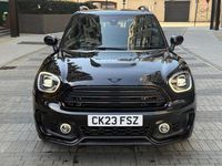 Usado Mini Cooper Sport 2023 Negro Utilitario