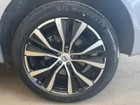 Usado Volvo XC60 Ultra 247 CV (181 kW) 2025 Plateado SUV