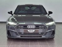 Usado Audi A7 Sportback Black Edition 204 HP (150 kW) 2022 Cinzento Citadino