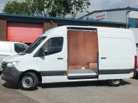 Used Mercedes Sprinter Progressive 150 HP (110 kW) 2022 White Van