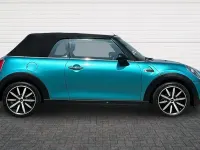 Used Mini Cooper Cabriolet Exclusive 136 HP (100 kW) 2019 Blue Cabriolet