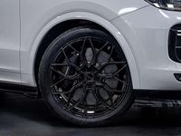 Used Porsche Cayenne Turbo 550 HP (404 kW) 2021 Black SUV