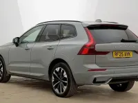 Used Volvo XC60 Plus 247 HP (181 kW) 2025 Grey SUV