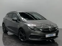 Used Vauxhall Astra SRi 110 HP (80 kW) 2017 Grey Hatchback