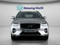 Used Volvo XC60 Core 250 HP (183 kW) 2023 Gold SUV