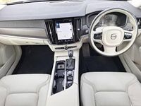 Used Volvo V90 CC Pro 190 HP (139 kW) 2018 Grey Estate