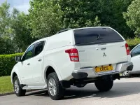 Used Mitsubishi L200 Warrior 178 HP (130 kW) 2017 White Pickup