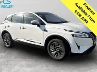Used Nissan Qashqai Acenta Premium 140 HP (102 kW) 2022 White SUV