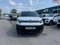 Used Citroën Berlingo 100 HP (73 kW) 2022 White MPV