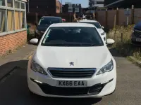 Used Peugeot 308 Access 110 HP (80 kW) 2017 White Hatchback