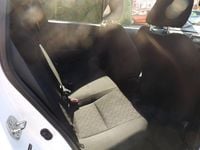 Used Toyota Yaris Edition 69 HP (50 kW) 2013 White Hatchback