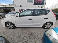 Used Hyundai i30 Classic 2011 White Hatchback