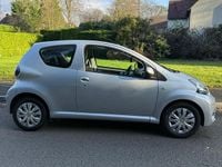 Used Toyota Aygo 68 HP (50 kW) 2012 Silver Hatchback