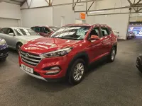 Used Hyundai Tucson SE 141 HP (103 kW) 2017 Red SUV
