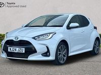 Used Toyota Yaris Hybrid 116 HP (85 kW) 2024 Platinum white pearl