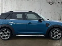 Usado Mini Cooper Countryman Exclusive 136 CV (100 kW) 2023 Azul SUV